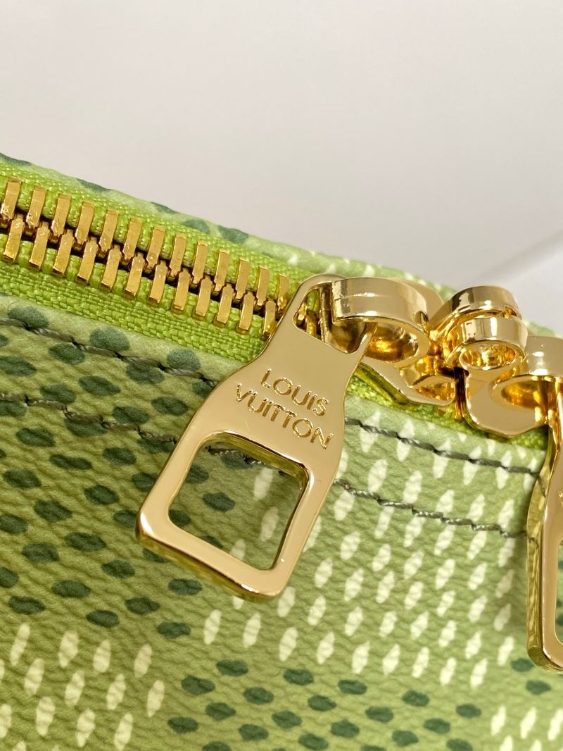 Louis Vuitton Travel Bags
